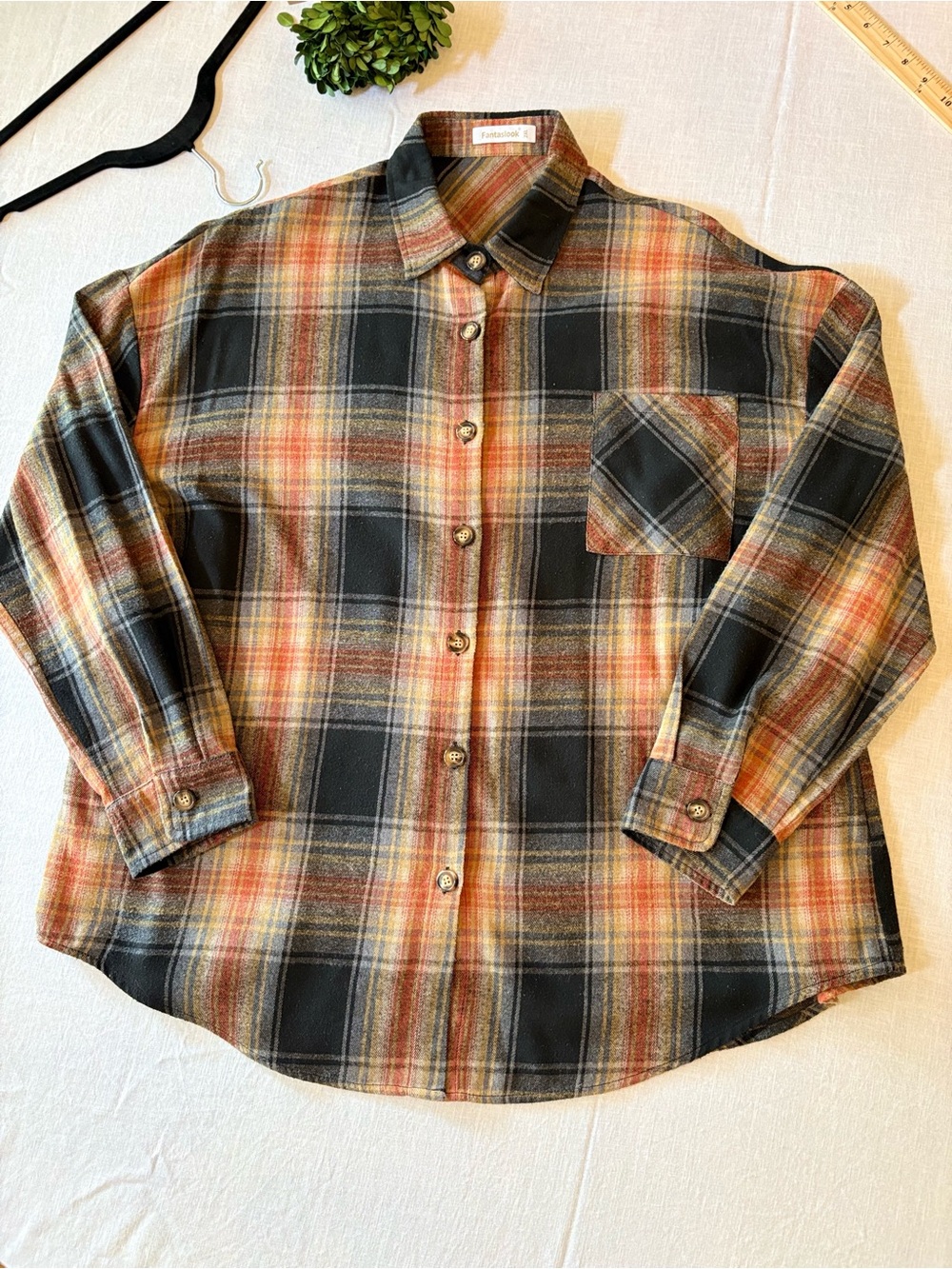 Classic Plaid Flannel Button-Up Shirt in Black and Rust - Unbranded Sz 2XL